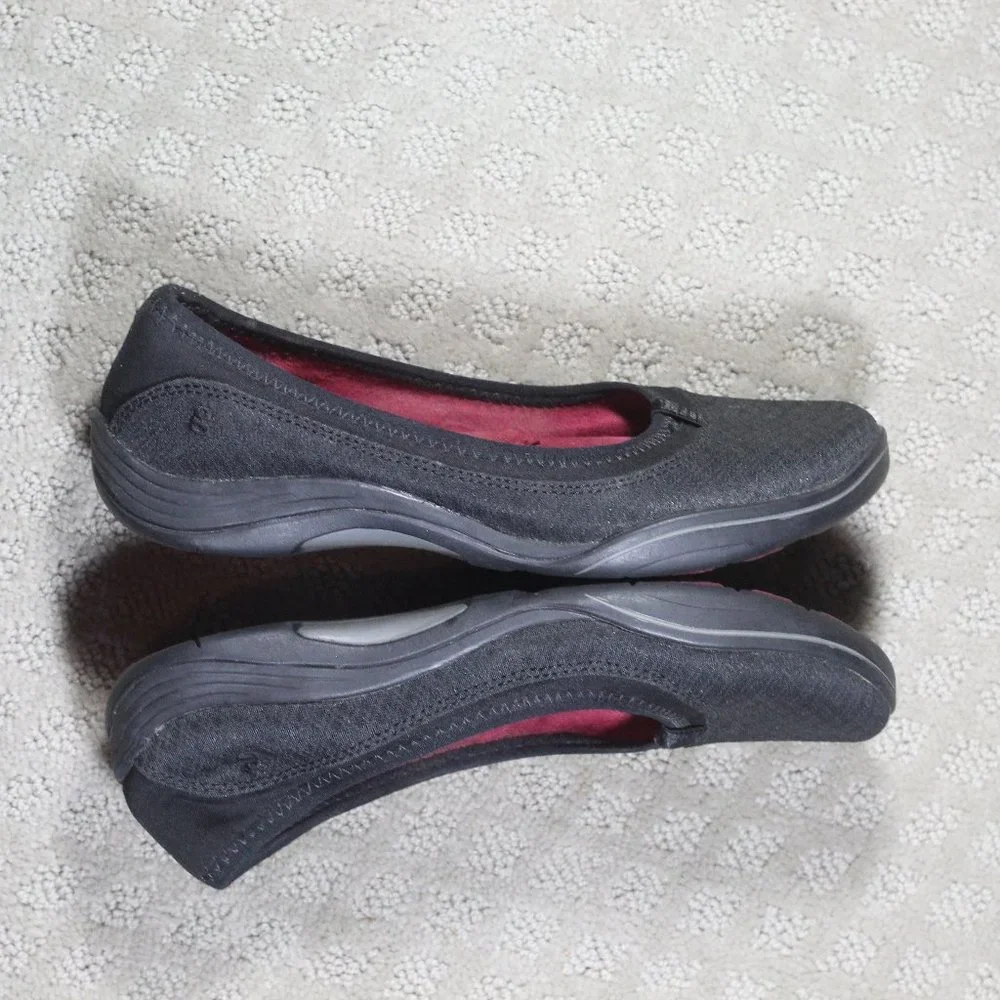 Grasshoppers Size 6 Ortholite Black Slip-On Sneakers